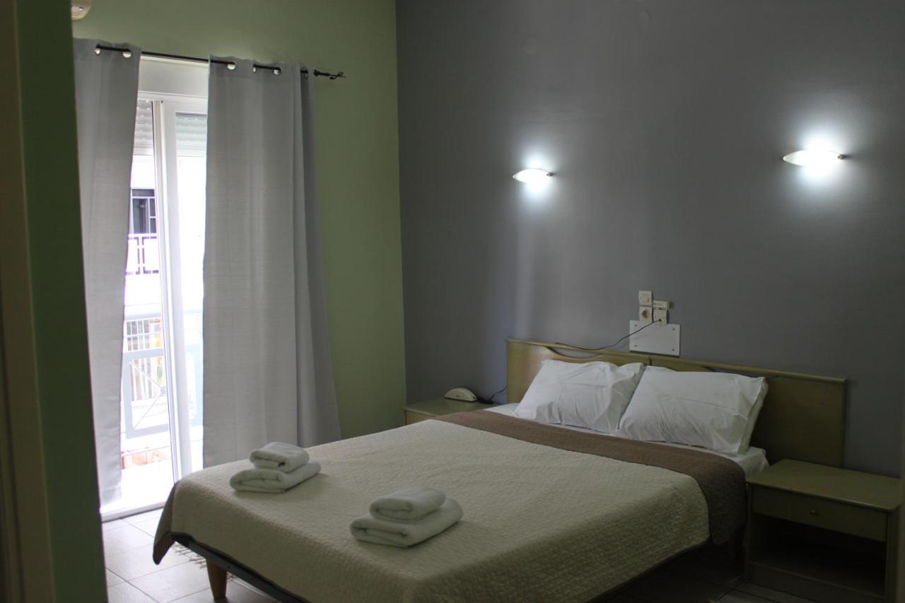 Hotel Avra Volos Exteriör bild